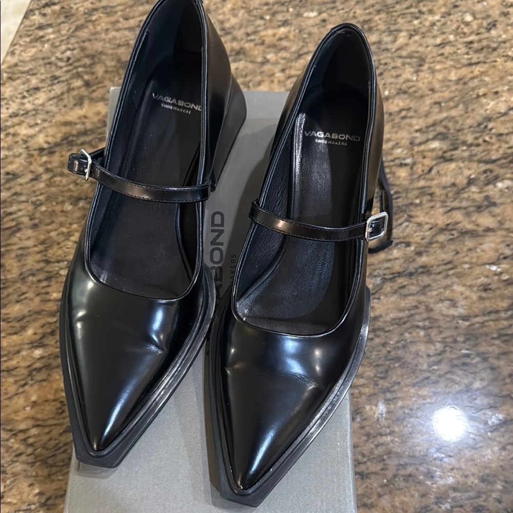 Vagabond Women's Black Mary Jane Shoes